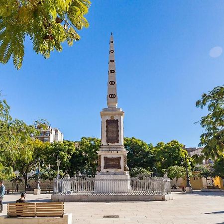 Mitjana Plaza Malaga Center 아파트 외부 사진