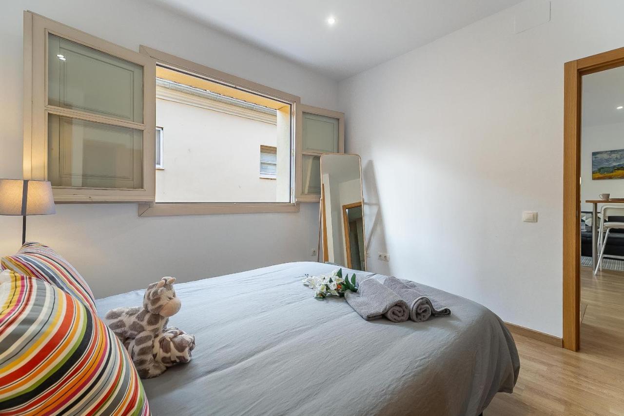 Central Malaga Apartment At Mitjana Plaza 외부 사진