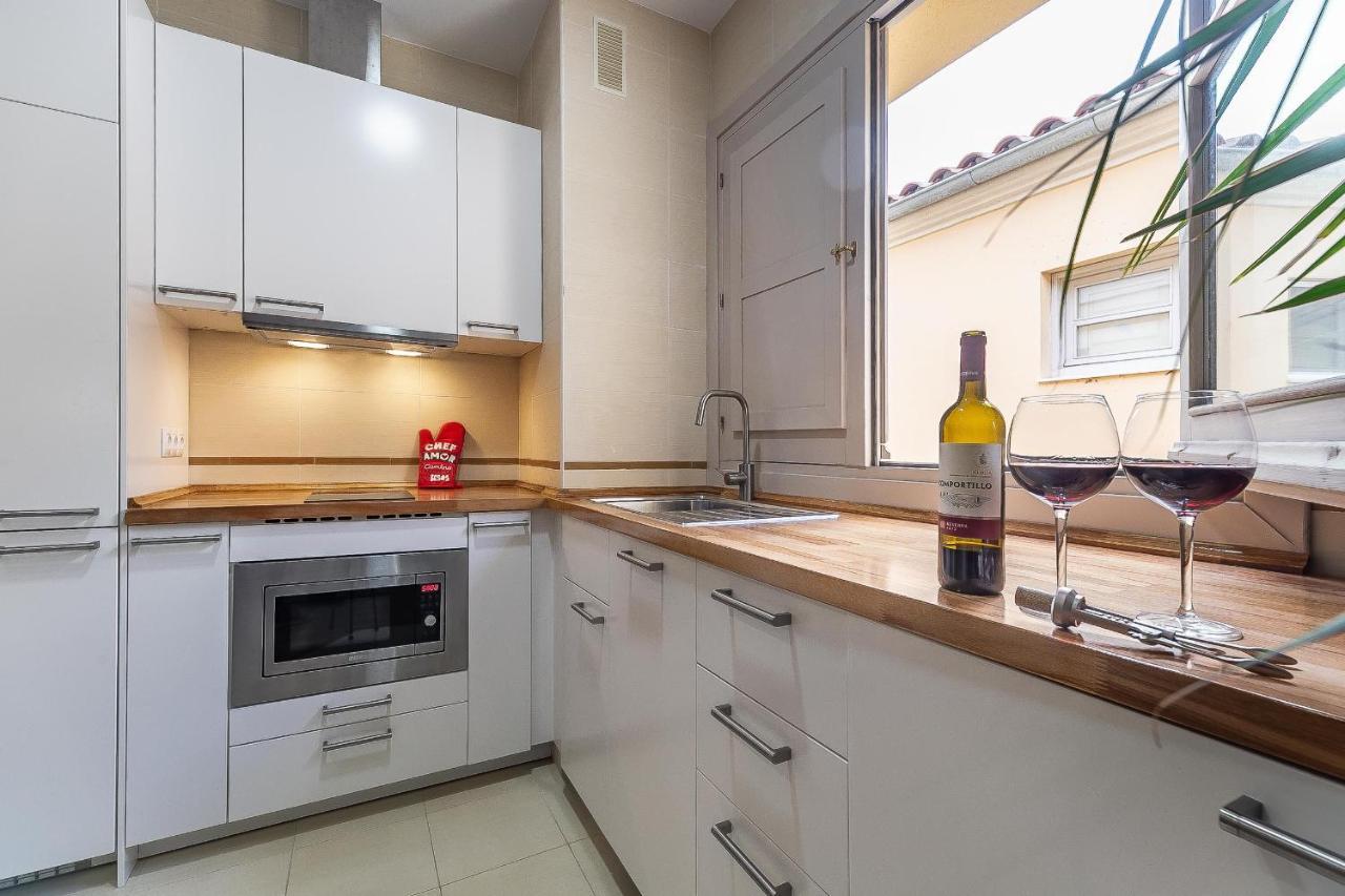 Central Malaga Apartment At Mitjana Plaza 외부 사진