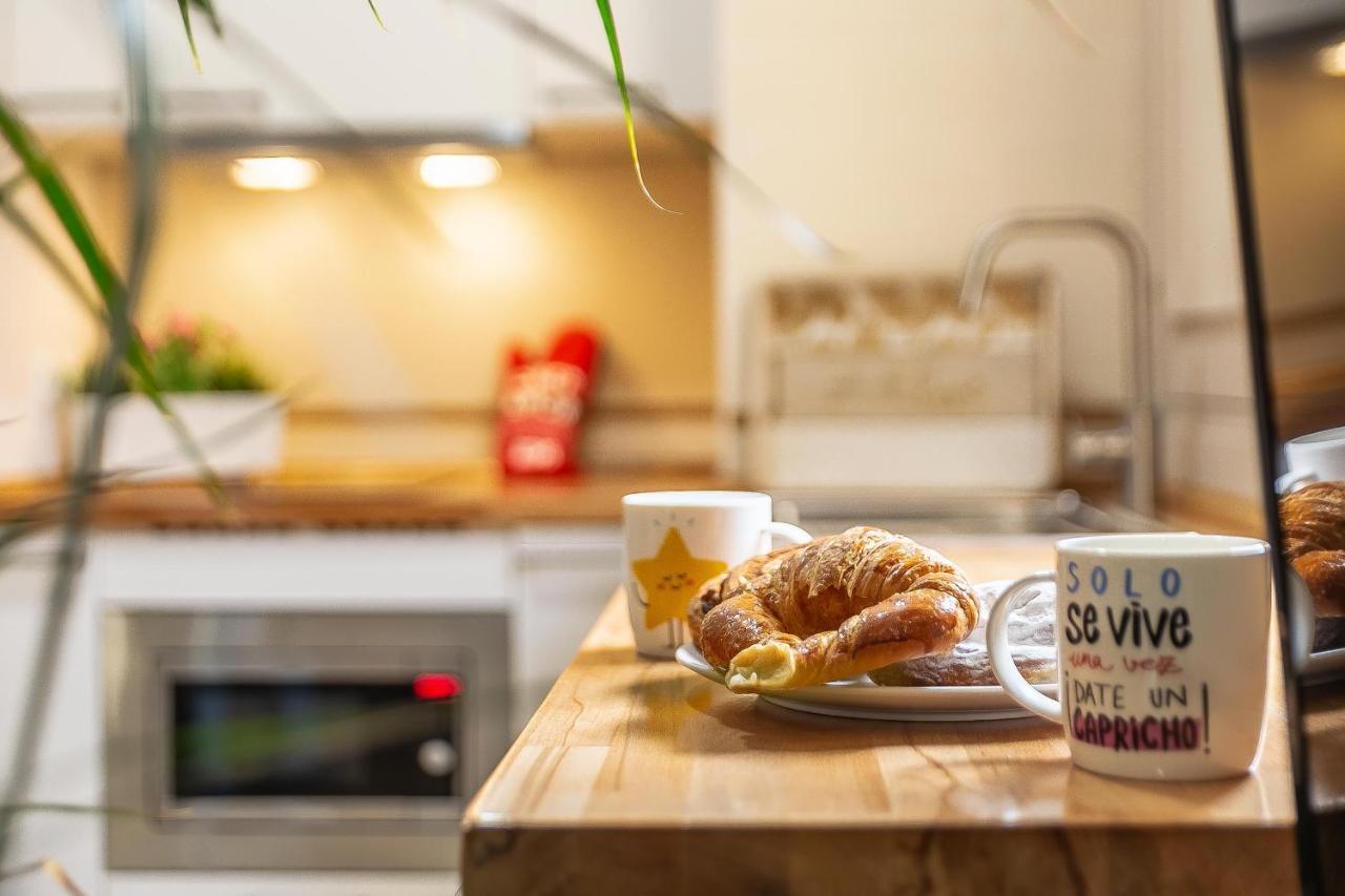 Central Malaga Apartment At Mitjana Plaza 외부 사진